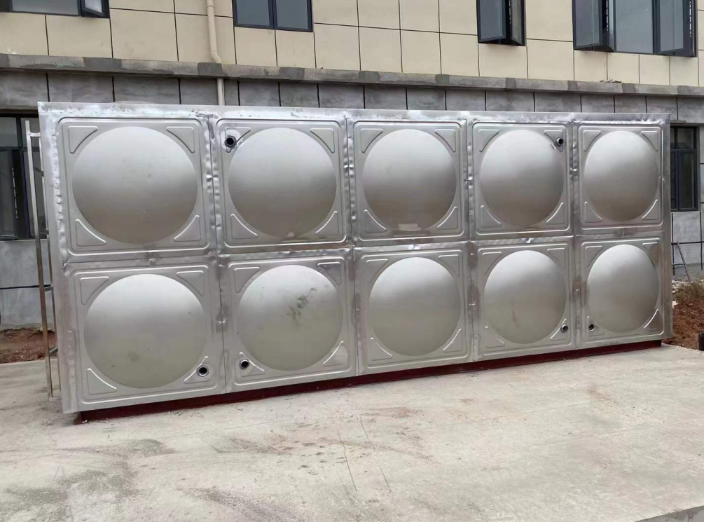 黑龙江不锈钢保温水箱的分类和特点